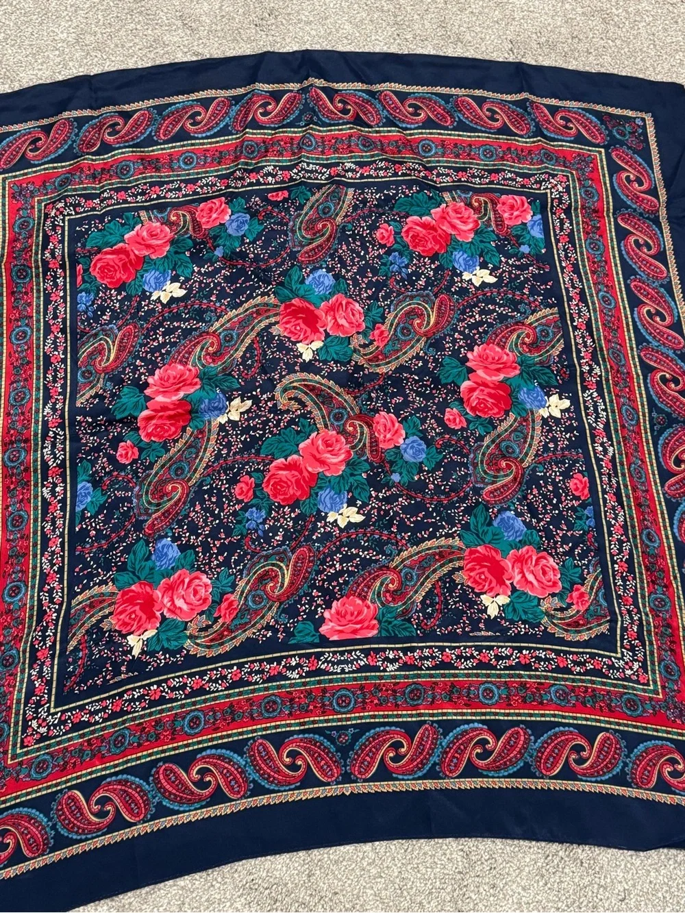✨🌸VTG Women’s Floral Paisley Festival Boho Silk Head Wrap Scarf